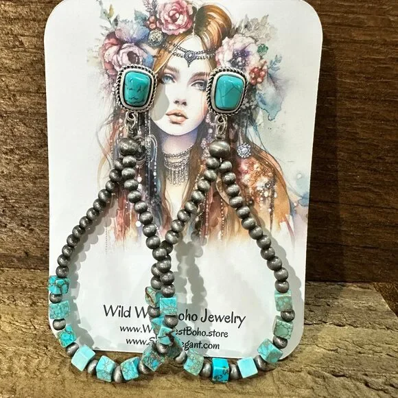 Turquoise and Silver Earrings - Picture 5 of 6